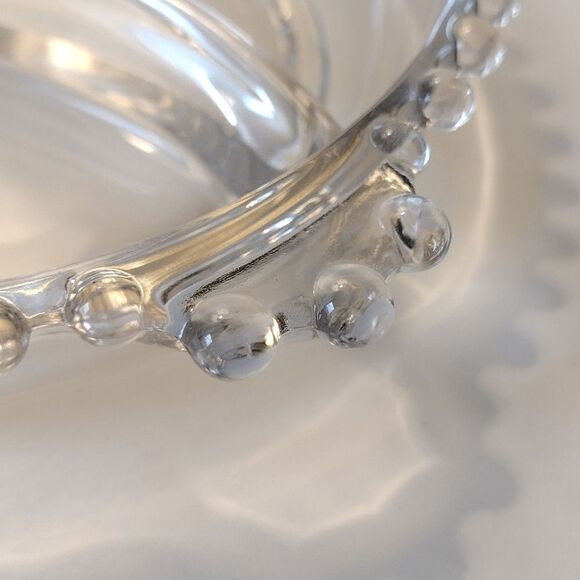 Imperial Glass Candlewick Round Divided Serving Dish, Bubble Rim and Handles - Picture 7 of 9